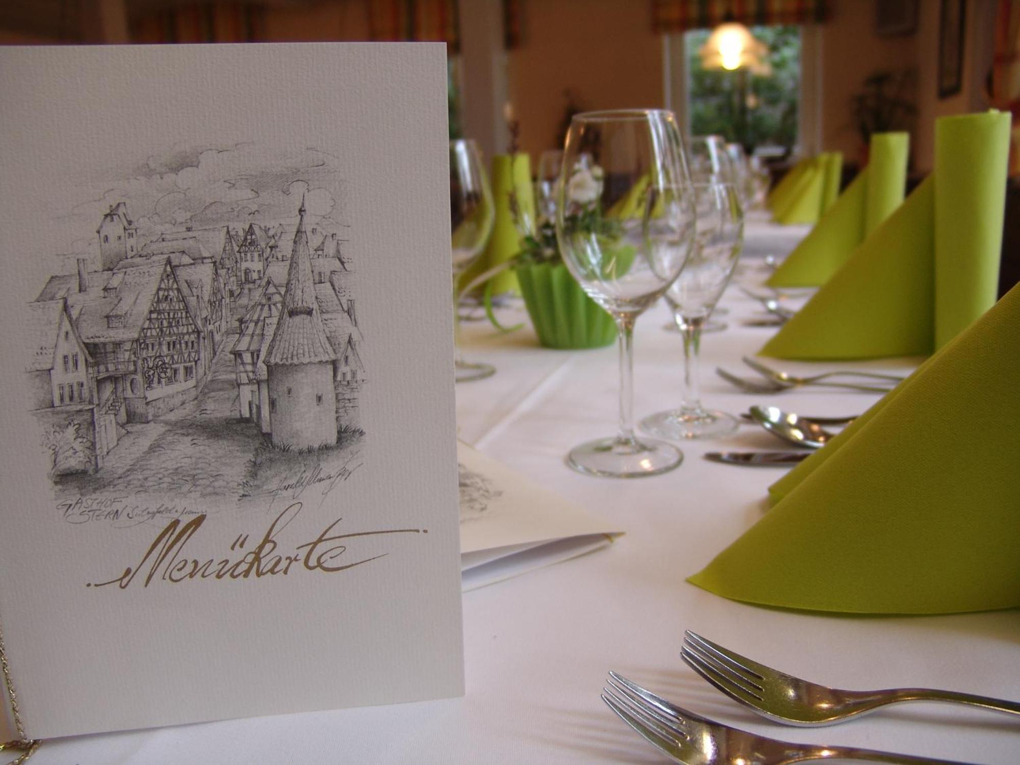 Sulzfeld am Main Gasthaus & Weingut Zum Stern מראה חיצוני תמונה